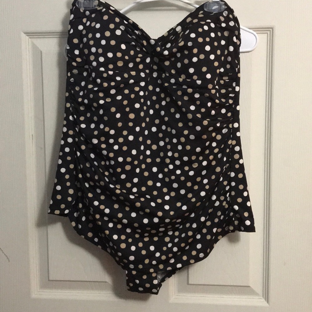 Strapless one piece swimsuit
